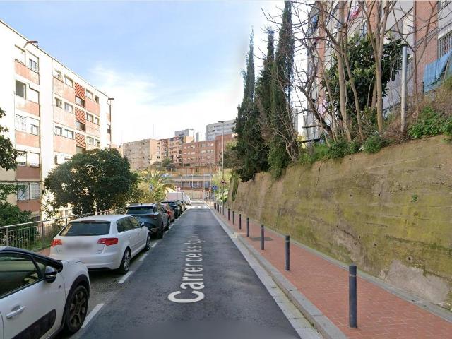 Piso en venta en Nou Barris, Barcelonès