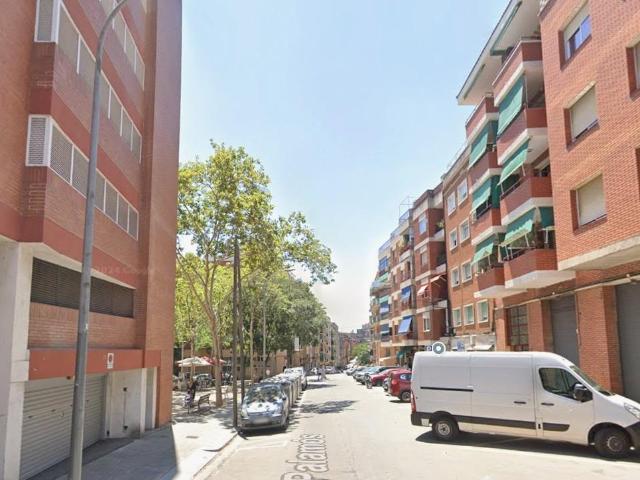Piso en venta en Nou Barris, Barcelonès