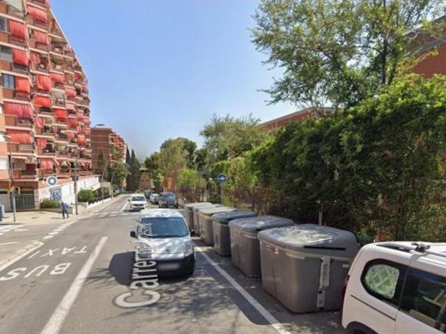 Piso en venta en Nou Barris, Barcelonès
