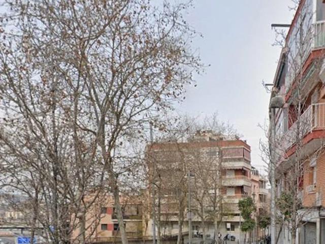 Piso en venta en Nou Barris, Barcelonès