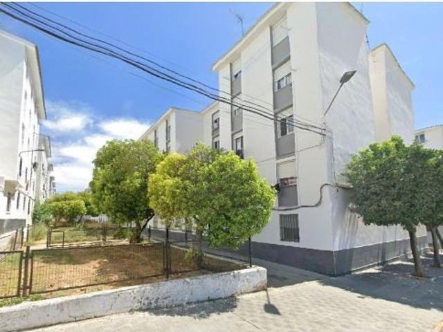 Piso en venta en Barriada Los Salesianos, Utrera