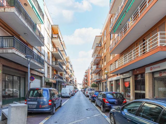 Piso en venta en Eix comercial Abat Llort, Valls