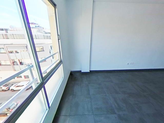 Piso en venta en Son Cotoner, Palma
