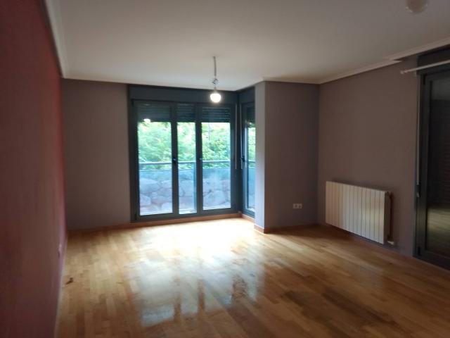 Piso en venta en Albelda De Iregua, La Rioja