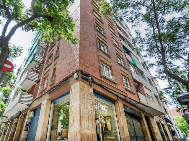 Piso en venta en Sant Andreu, Barcelonès