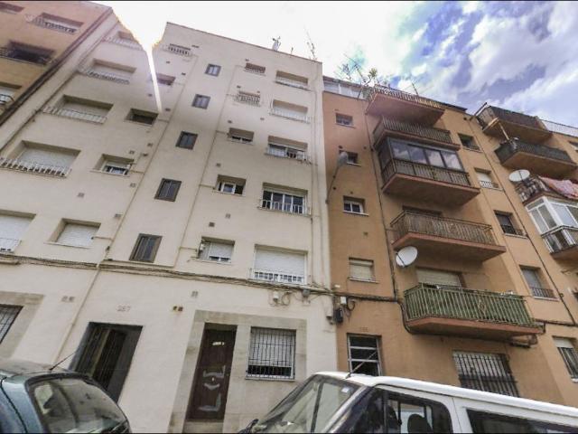 Piso en venta en Escola Industrial, Vallès Occidental