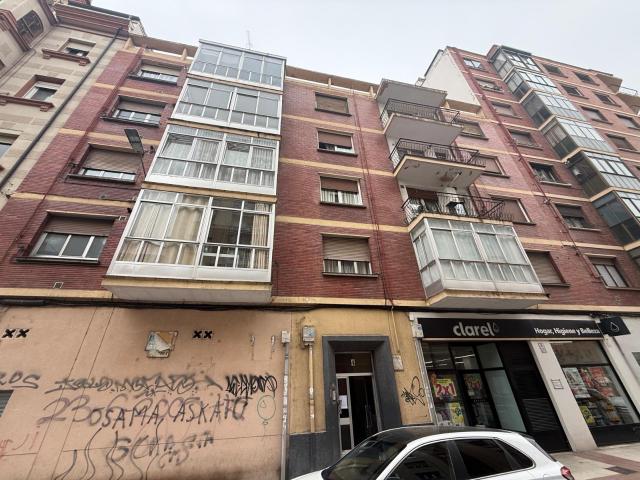 Piso en venta en Allende, Miranda De Ebro