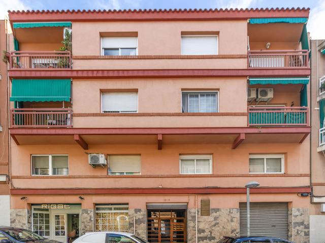 Piso en venta en Barberà Del Vallès
