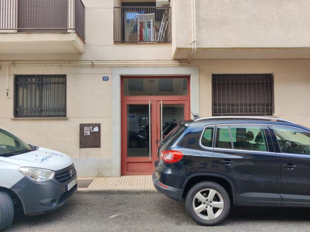 Piso en venta en Villares De La Reina