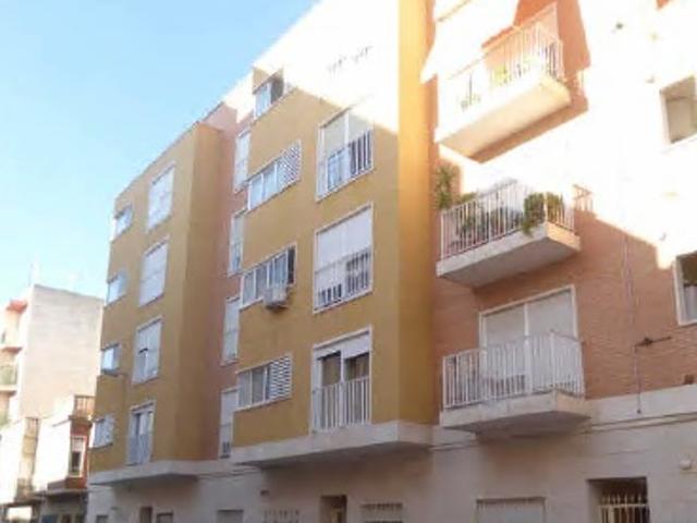 Piso en venta en Atzavares, el Baix Vinalopó