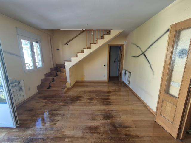 Piso en venta en Hontoria, Segovia