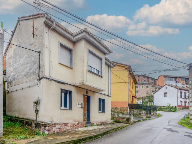 Piso en venta en Morea / Moreda, Aller