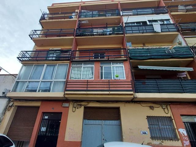 Piso en venta en Torrent, València / Valencia