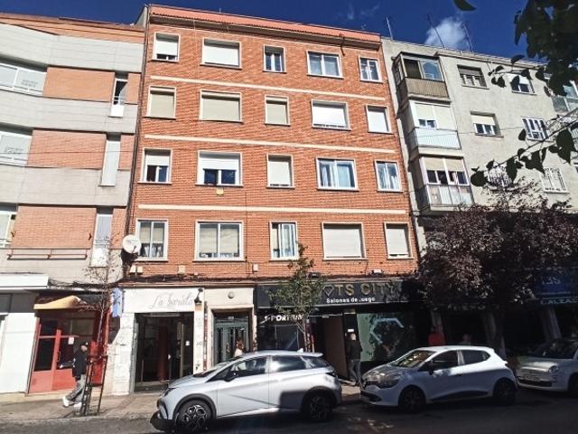 Piso en venta en Usera, Madrid