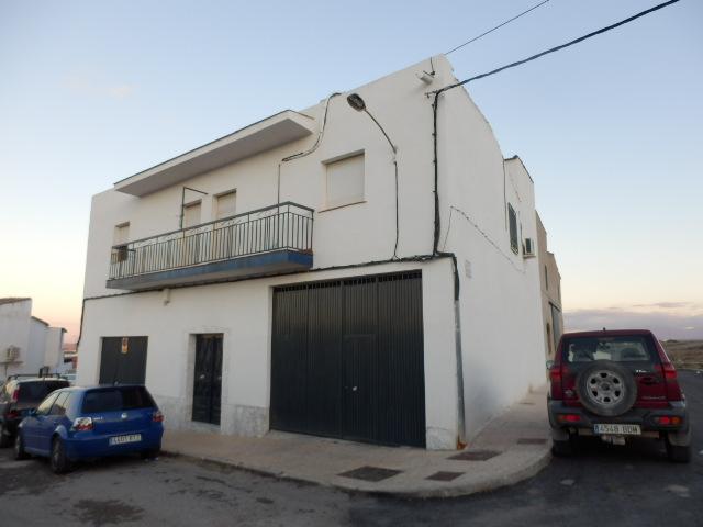 Piso en venta en Mengíbar, Andalucía