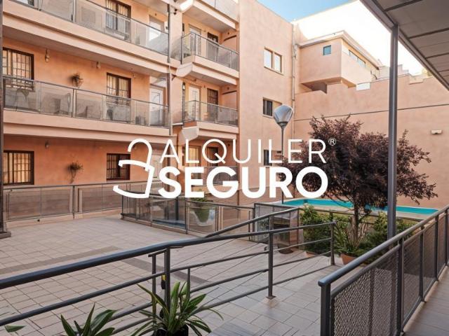 Apartamento en alquiler en Torreperogil