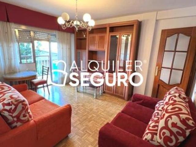 Apartamento en alquiler en Zarzaquemada, Leganés
