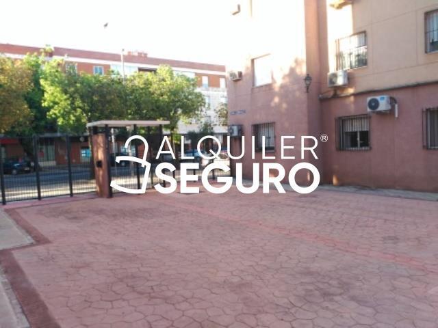 Apartamento en alquiler en Sevilla, Tiro de Línea-Santa Genoveva