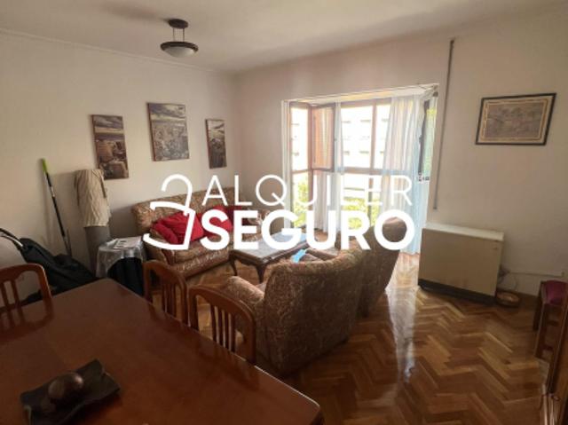 Apartamento en alquiler en Ciudad Lineal, Madrid