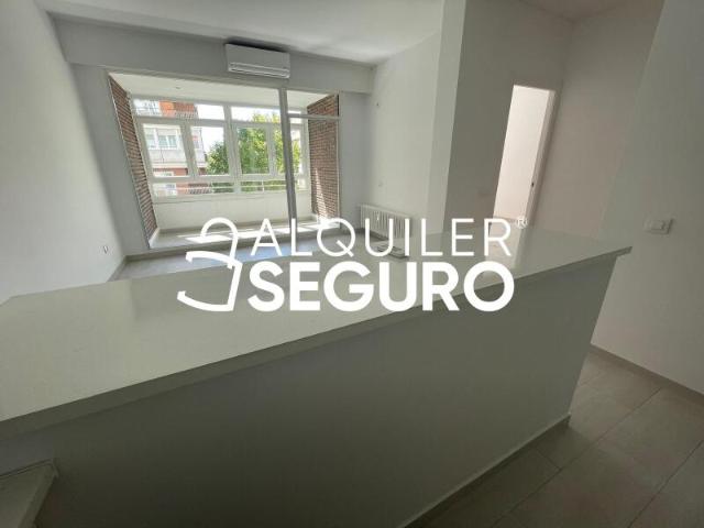 Apartamento en alquiler en Nueva España, Madrid
