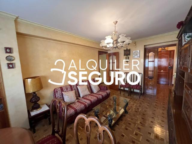 Apartamento en alquiler en La Paz, Madrid