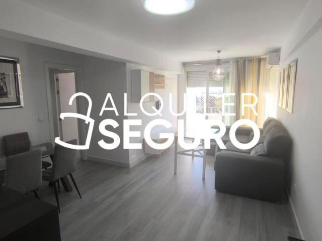 Apartamento en alquiler en Cerro-Amate, Sevilla