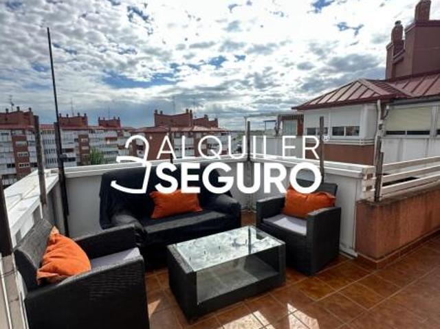 Apartamento en alquiler en Villafontana II, Móstoles