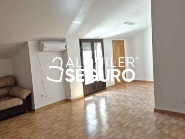 Apartamento en alquiler en San Martín De Valdeiglesias, Madrid