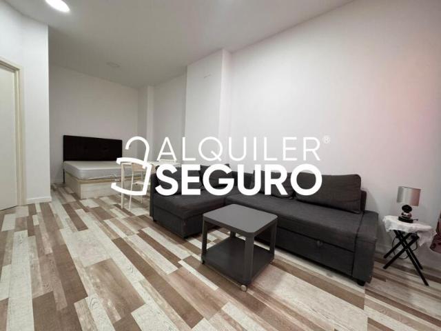 Apartamento en alquiler en Carabanchel, Madrid