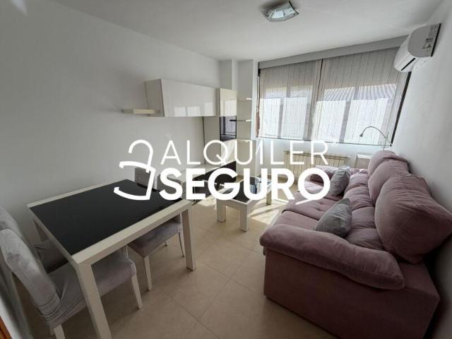 Apartamento en alquiler en La Avanzada - La Cueva, Fuenlabrada