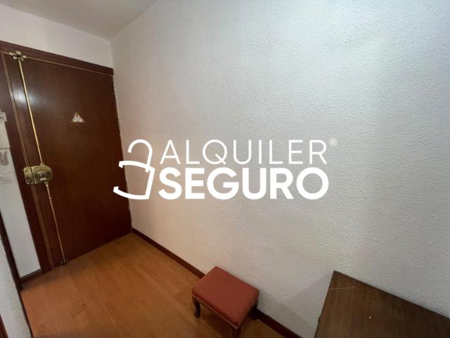 Apartamento en alquiler en Ciudad Lineal, Madrid