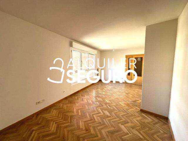 Apartamento en alquiler en Moratalaz, Madrid