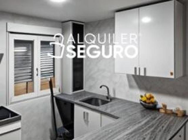 Apartamento en alquiler en Distrito Llano, Gijón