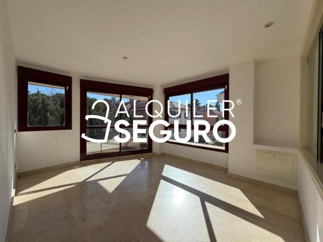 Apartamento en alquiler en Los Bomberos, Torrelodones