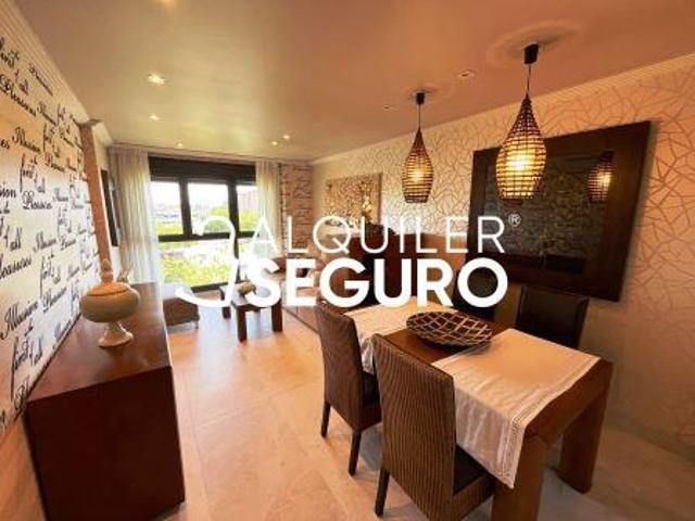 Apartamento en alquiler en Huerta del Rey, Valladolid