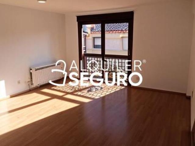 Apartamento en alquiler en Yunquera De Henares, Guadalajara