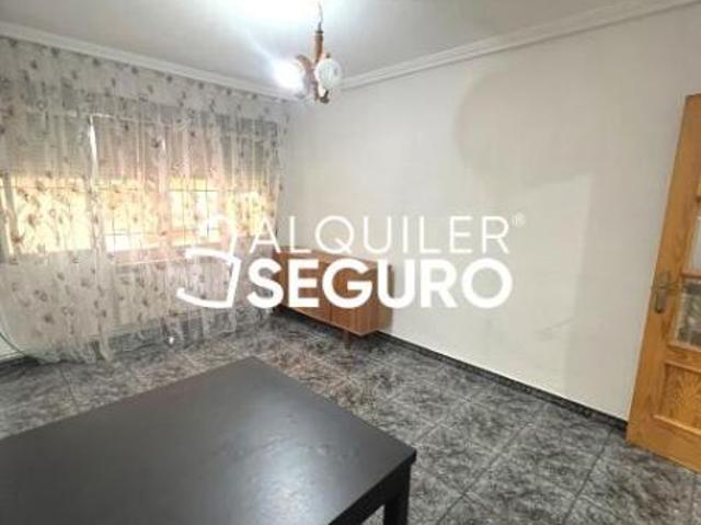 Apartamento en alquiler en Parla, Madrid