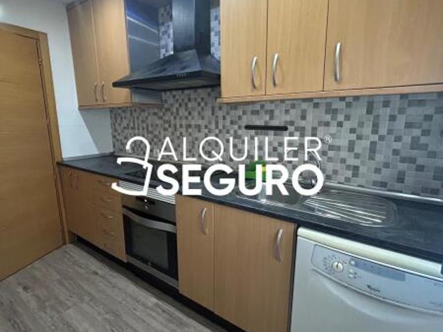 Apartamento en alquiler en Distrito II, Alcalá De Henares