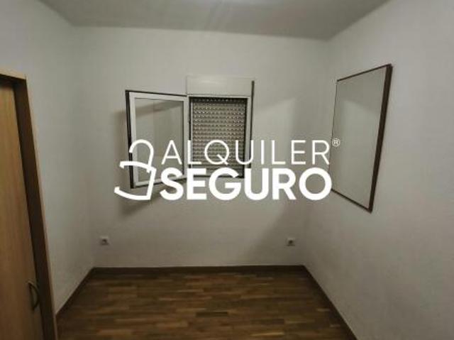 Apartamento en alquiler en El Rabal, Zaragoza