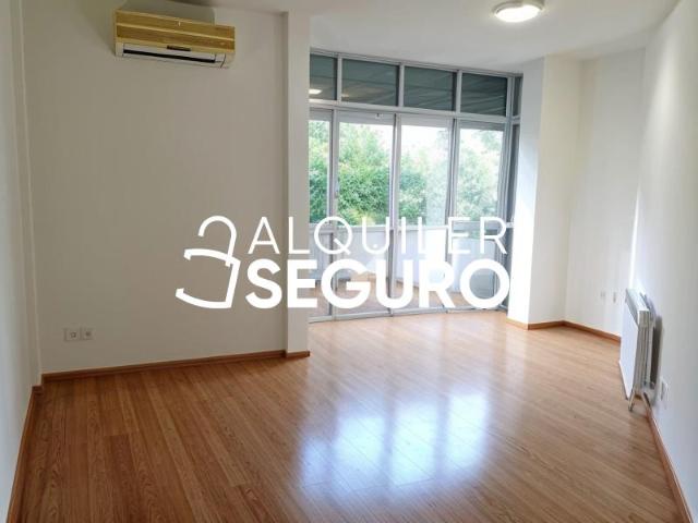 Apartamento en alquiler en Ciudad Lineal, Madrid