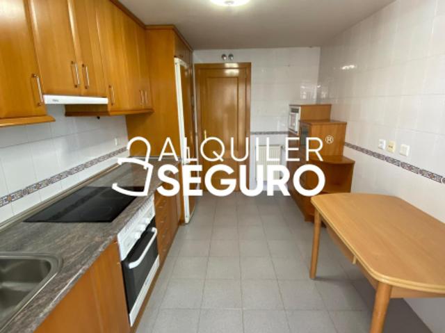 Apartamento en alquiler en Las Lomas, Guadalajara