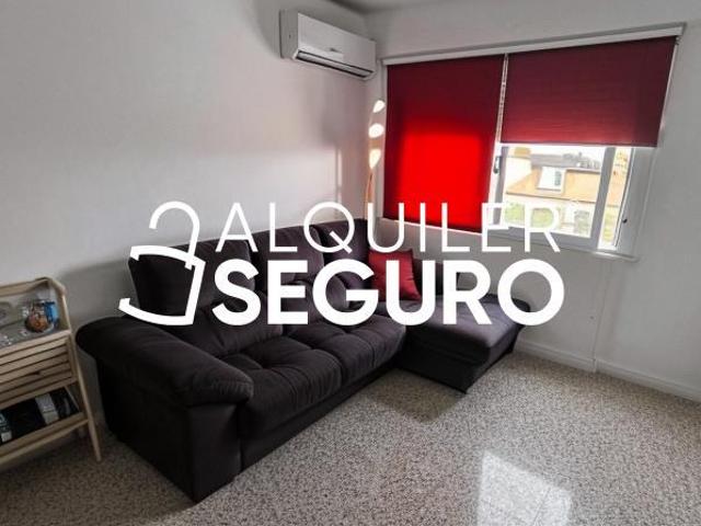 Apartamento en alquiler en Alcalá De Guadaíra, Sevilla