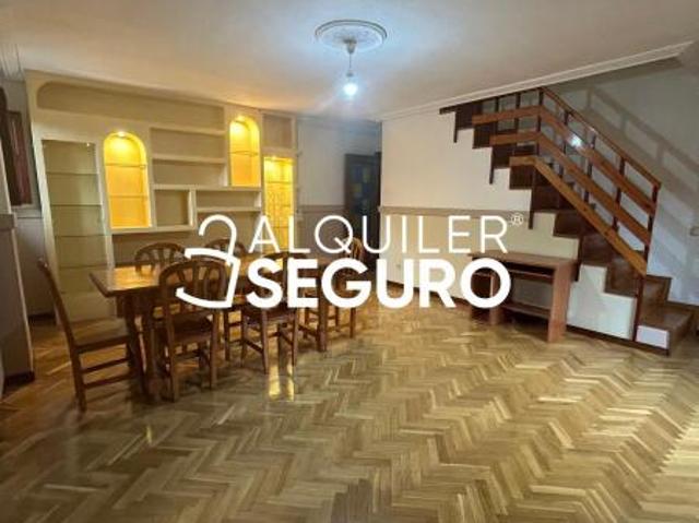 Apartamento en alquiler en Distrito I, Alcalá De Henares
