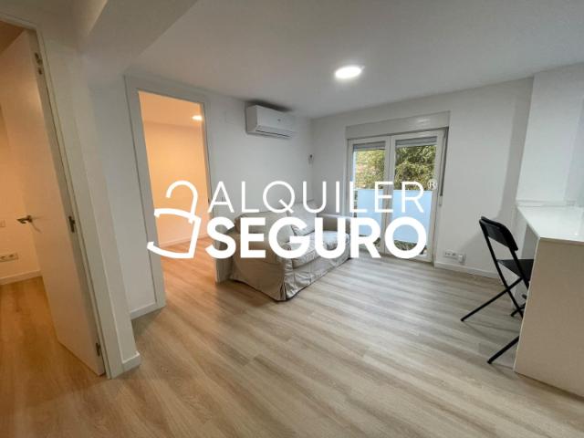 Apartamento en alquiler en Quintana, Madrid