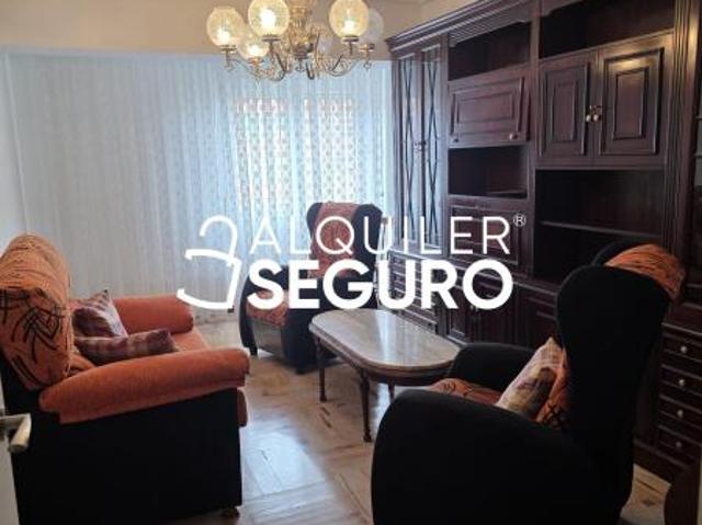 Apartamento en alquiler en Distrito Este, Burgos
