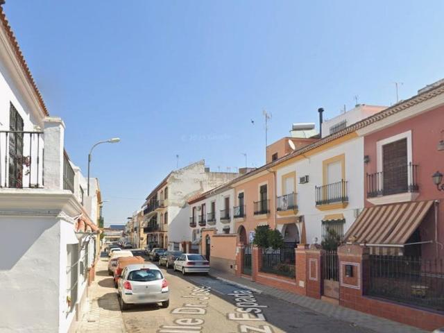 Piso en venta en Cantillana, Andalucía