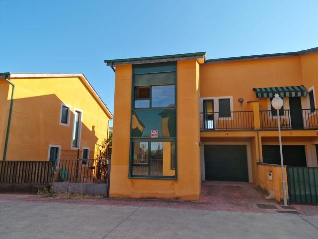 Piso en venta en Carracedelo, Villadepalos