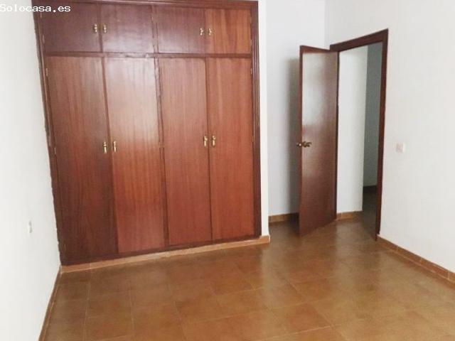 Piso en venta en Margallo, Cáceres