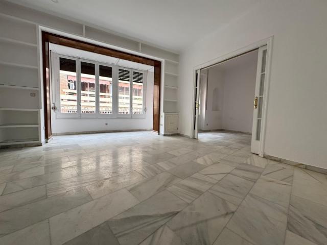 Apartamento en alquiler en Distrito Centro, Córdoba