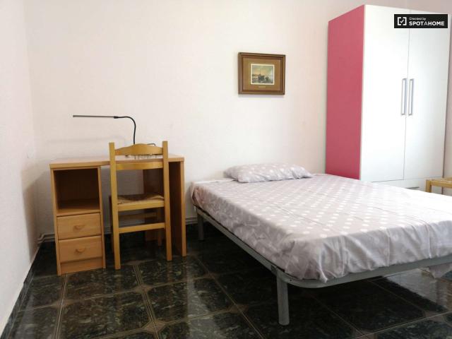 Piso en alquiler en Cerdanyola Del Vallès, Serraperera